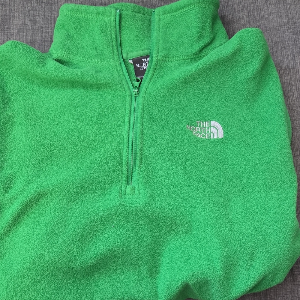 The North Face Men's Vibrant Green Zip-Up Sweater